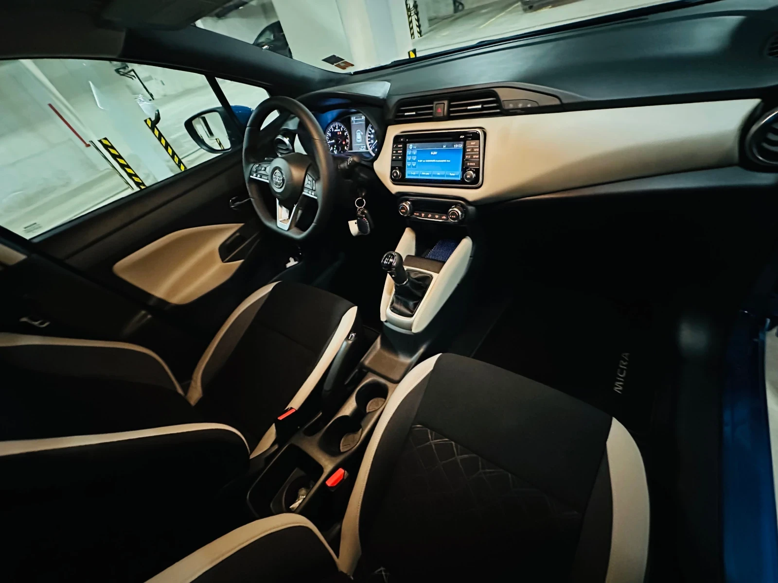 Nissan Micra 1.0, снимка 8 - Автомобили и джипове - 55179241