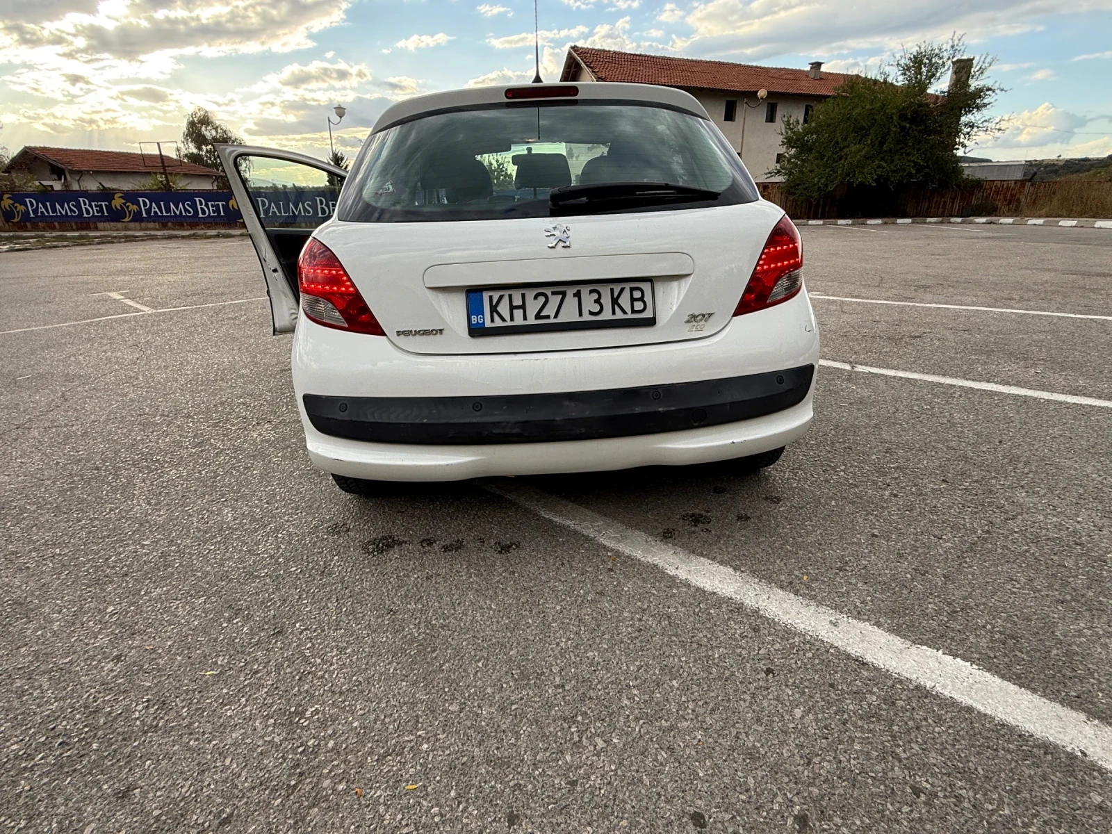 Peugeot 207, снимка 2 - Автомобили и джипове - 56183662