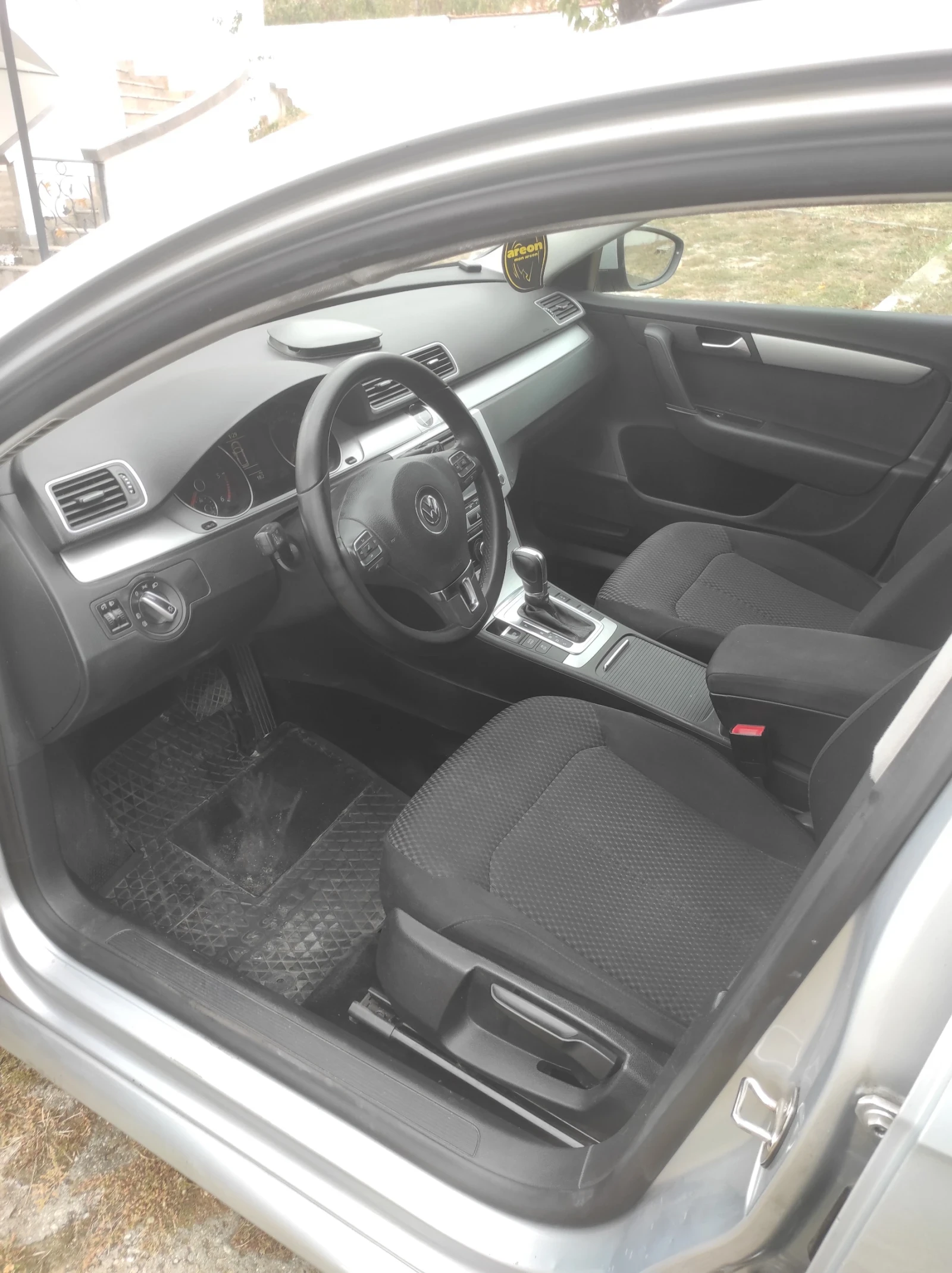 VW Passat 2.0 TDI dsg, снимка 11 - Автомобили и джипове - 56261602