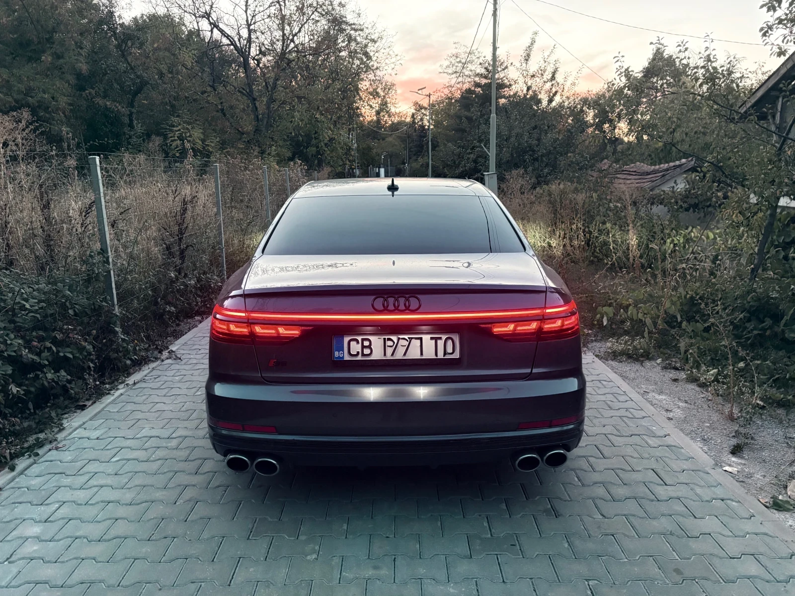 Audi S8 !Лизинг!Бартер!, снимка 5 - Автомобили и джипове - 56326080