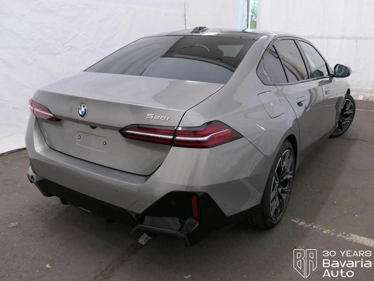 BMW 520 i Steptronic, снимка 3 - Автомобили и джипове - 56439878