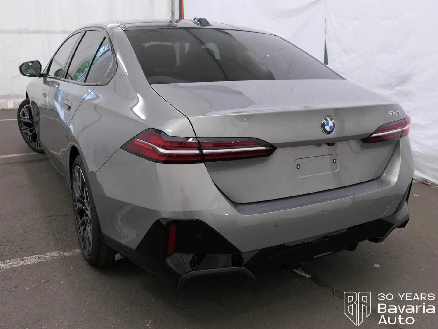 BMW 520 i Steptronic, снимка 2 - Автомобили и джипове - 56439878