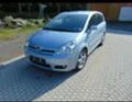 Toyota Corolla verso 2.2 d4d, снимка 1