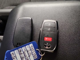 Toyota Land cruiser * 4WD * CARFAX *  | Auto.bg — изображение 12