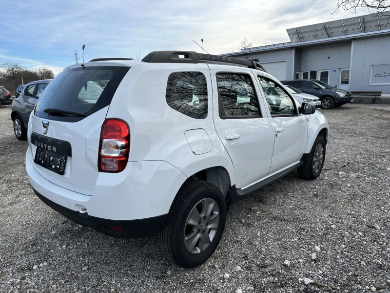 Dacia Duster 1.6i GAZ, снимка 5 - Автомобили и джипове - 49380542