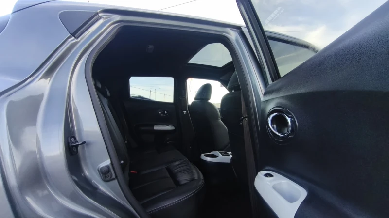 Nissan Juke 1.5dci-110к.с Евро-5 Tekna Камери 360с Подгрев, снимка 14 - Автомобили и джипове - 51759926