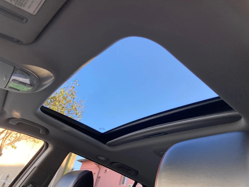 Hyundai Santa fe 2.7 ЧИСТО НОВ ГАЗ+ БЕНЗИН-113581хил.км., снимка 10 - Автомобили и джипове - 52166304