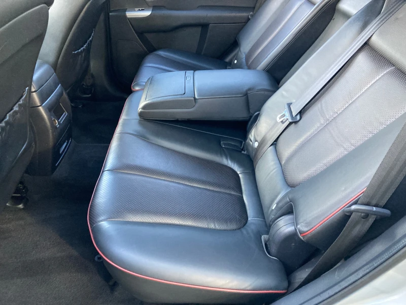 Hyundai Santa fe 2.7 ЧИСТО НОВ ГАЗ+ БЕНЗИН-113581хил.км., снимка 12 - Автомобили и джипове - 52166304