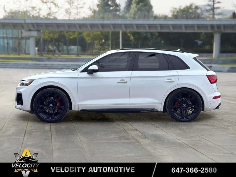 Audi SQ5 quattro Premium  CARFAX, снимка 3 - Автомобили и джипове - 53513071