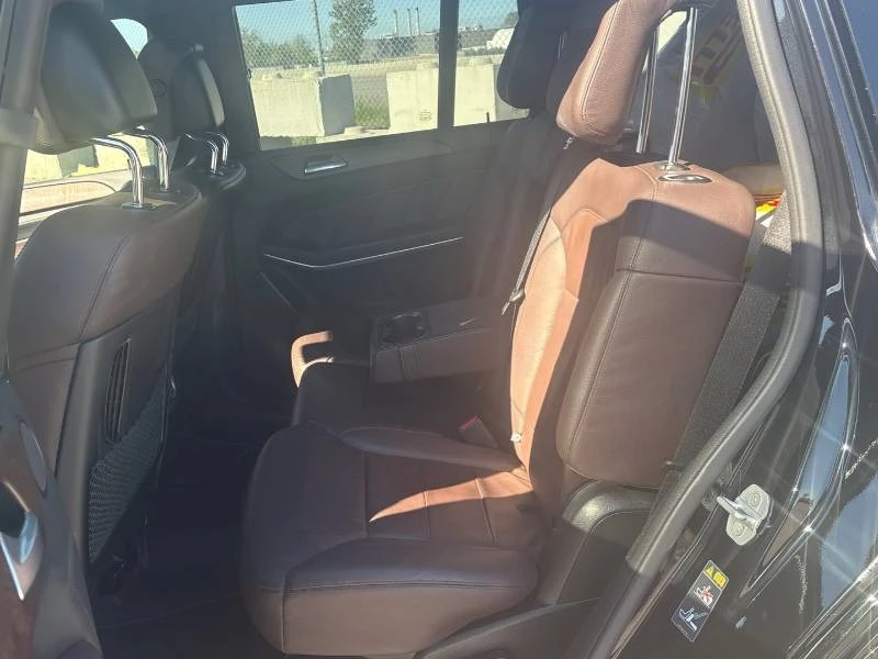 Mercedes-Benz GL 550 * 7 МЕСТЕН * 360 * ОБДУХВАНЕ * НОЩНО ВИЖДАНЕ, снимка 15 - Автомобили и джипове - 54841451