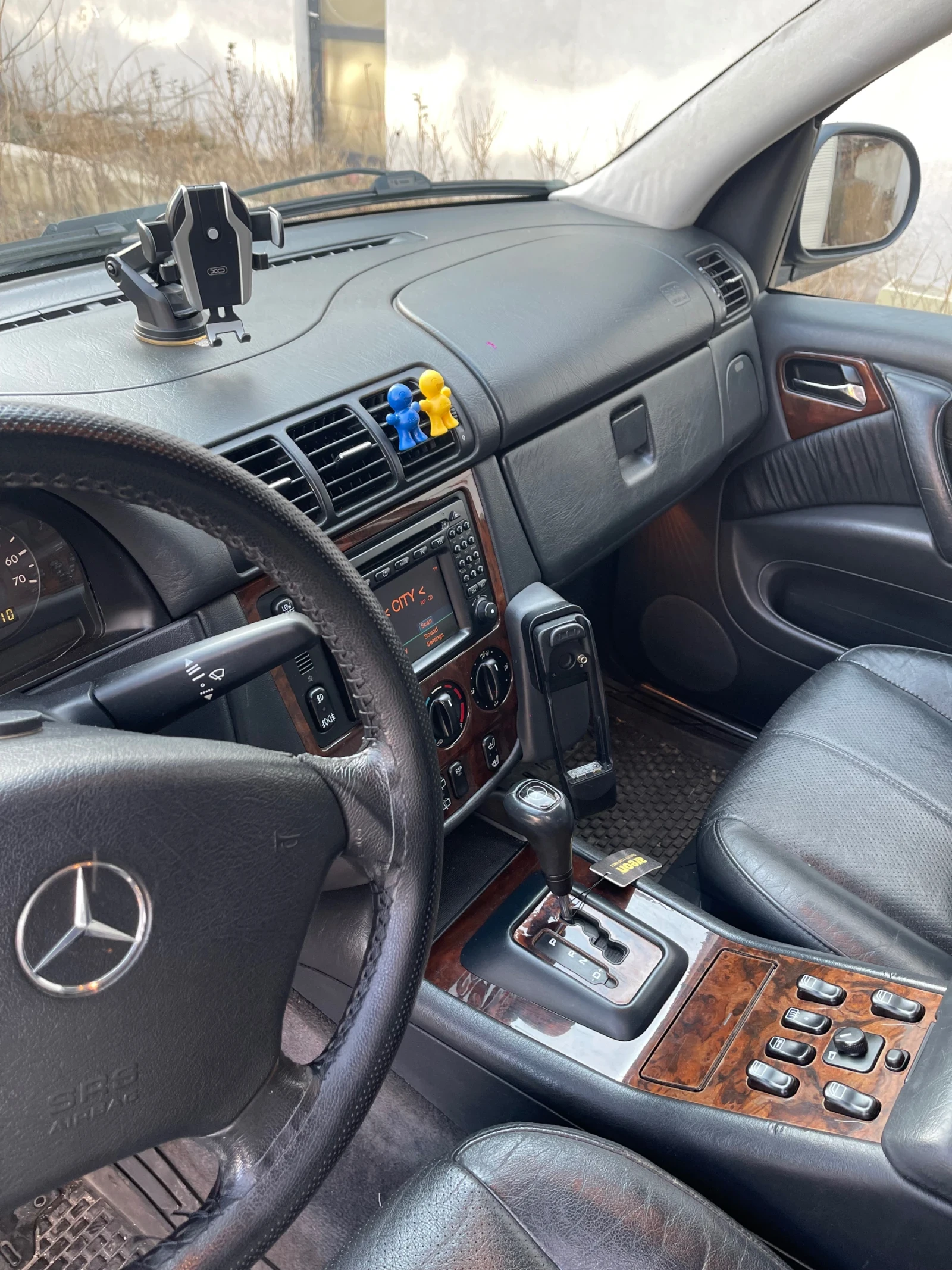 Mercedes-Benz ML  - изображение 8