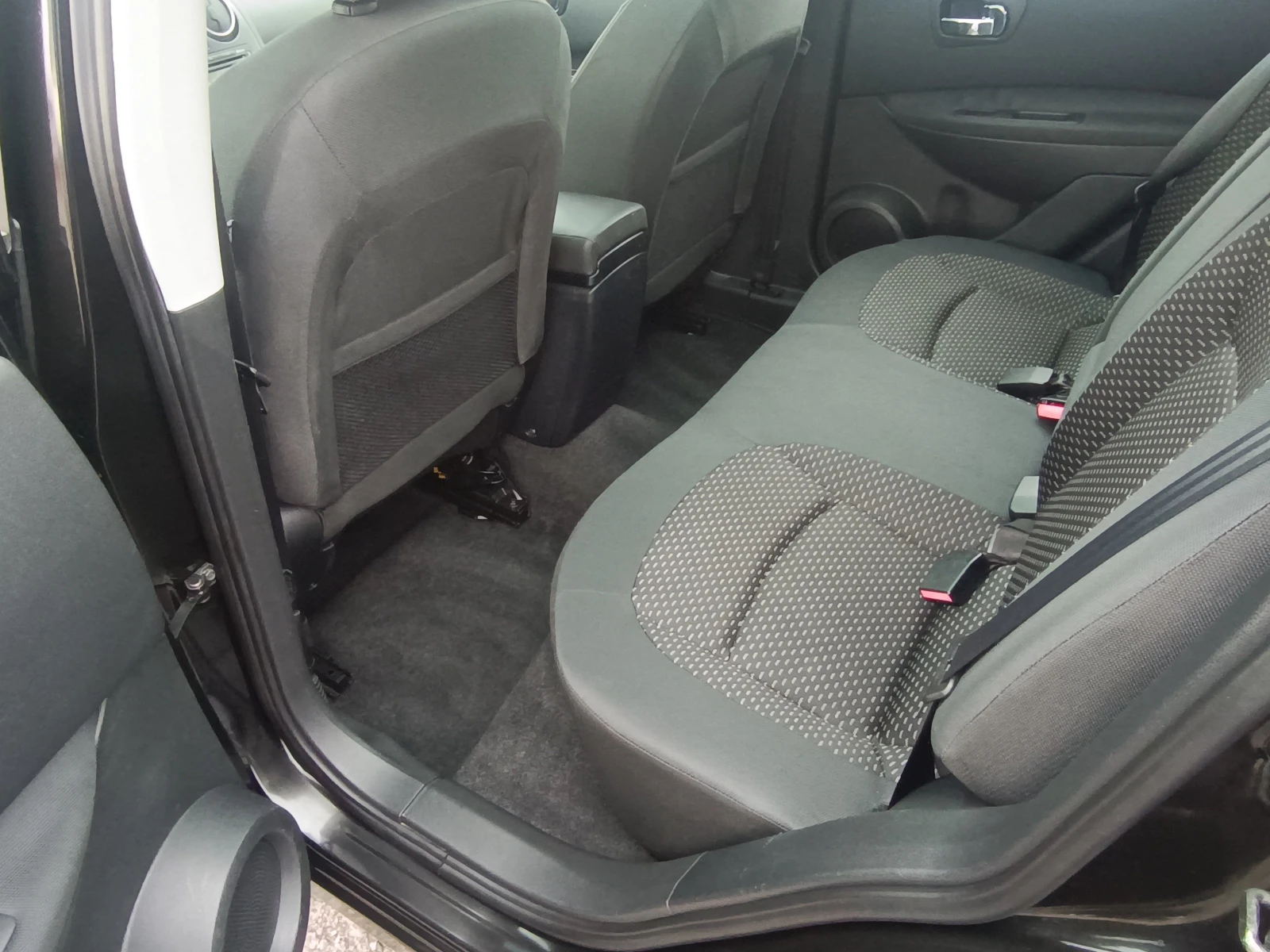 Nissan Qashqai 2.0-141к.с.!!! 4х4!!! НОВ ВНОС ШВЕЙЦАРИЯ !!!  - изображение 9