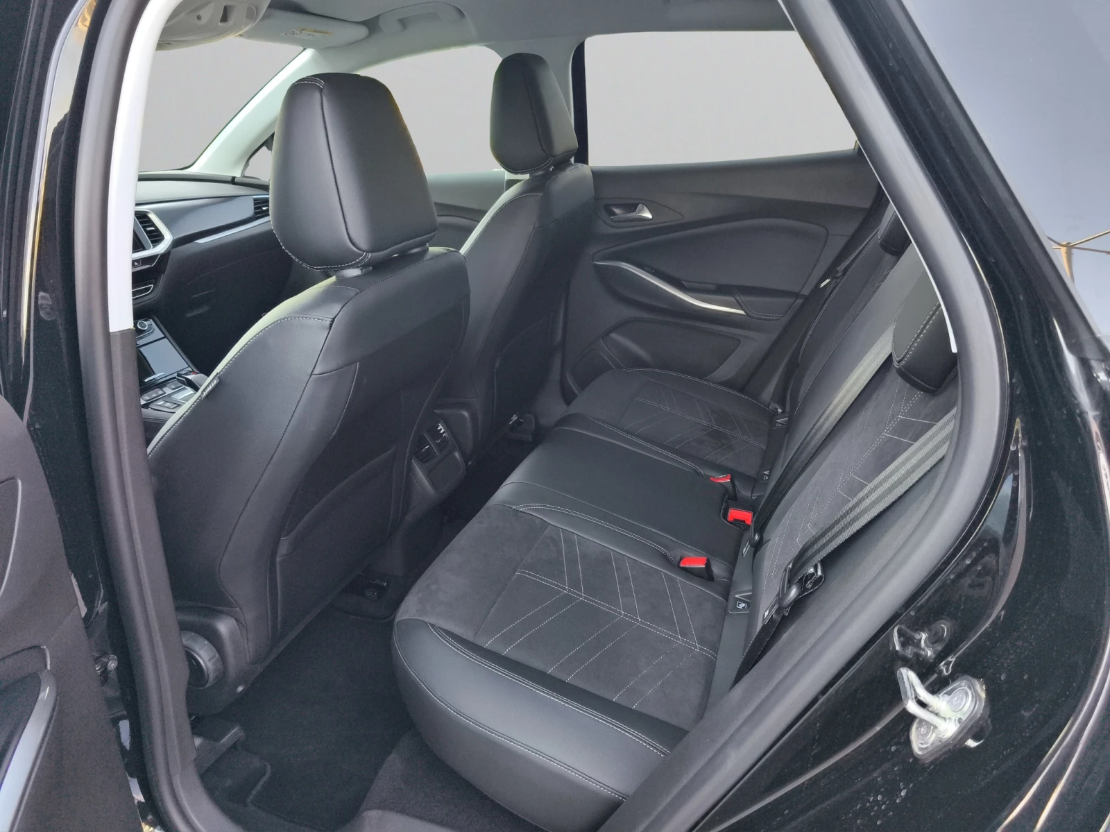 Opel Grandland X 1.2 130hp BVA8 E6/2306R01 | Mobile.bg   11