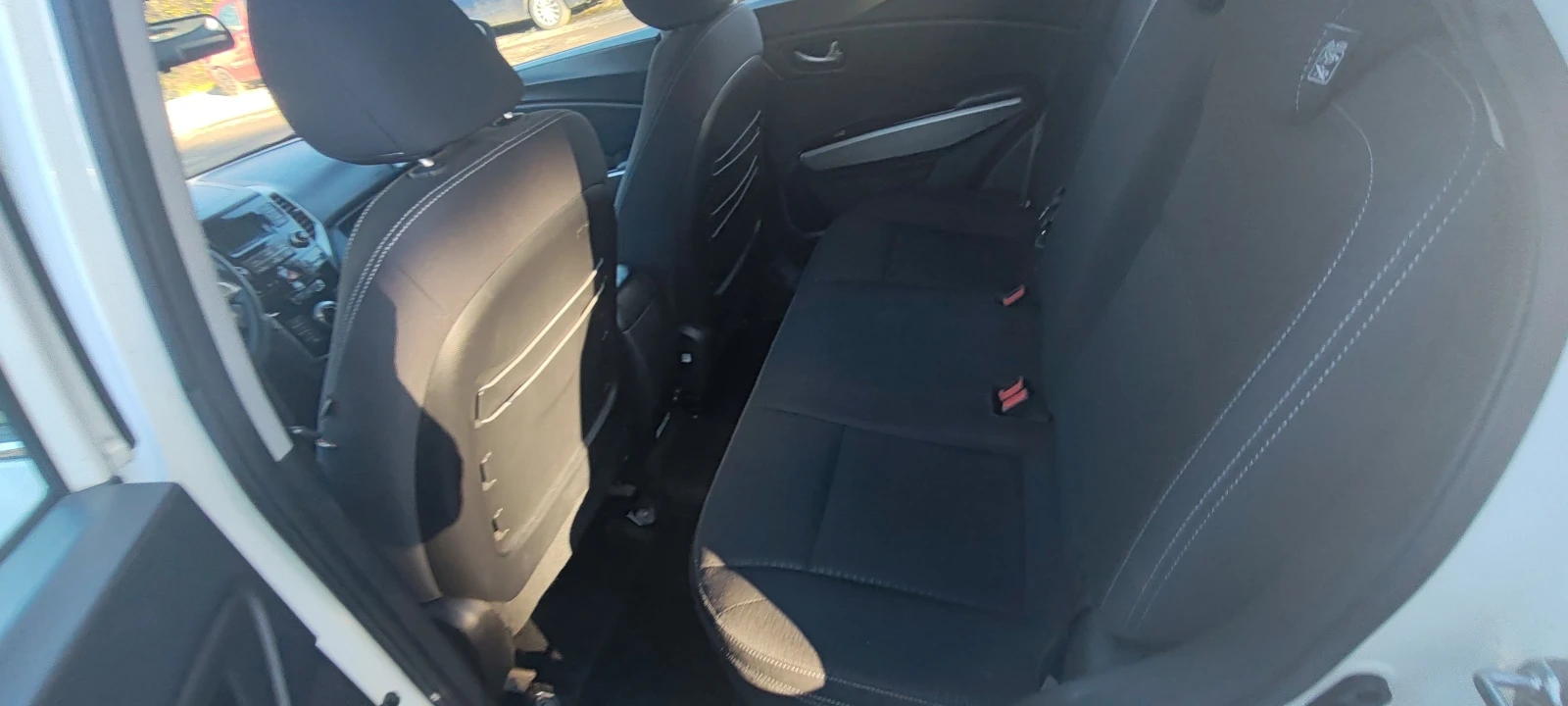 SsangYong Tivoli | Mobile.bg � ����������� 13
