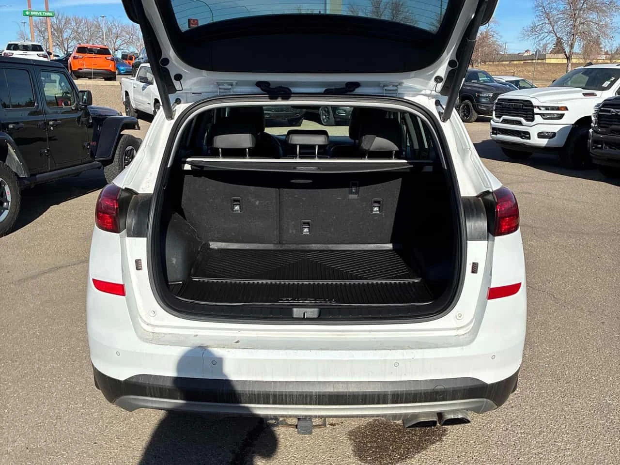 Hyundai Tucson ULTIMATE / 360 CAM / ������� / ���������  | Mobile.bg � ����������� 13