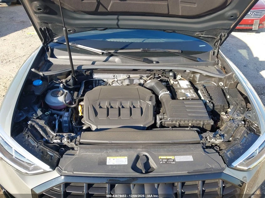 Audi Q3 2l Premium 45 Tfsi S Line Quattro Tiptronic, снимка 10 - Автомобили и джипове - 53817760