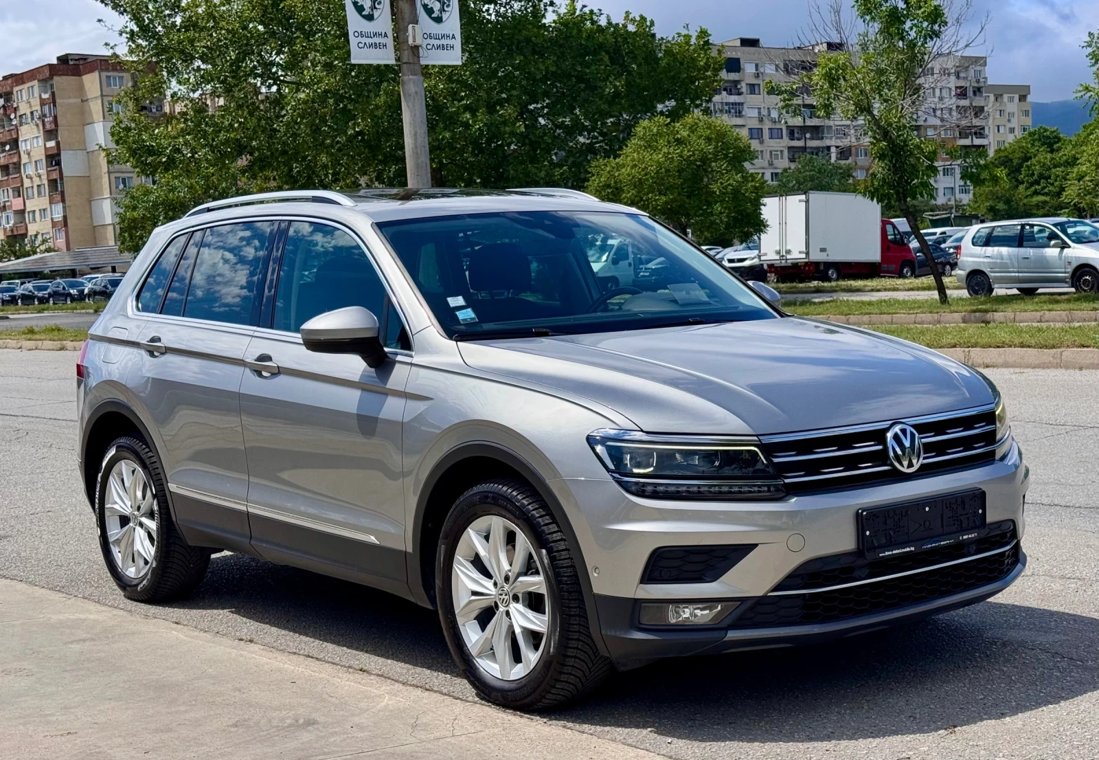 VW Tiguan 2.0TDI 4Motion 150кс * Highline* Head Up* Virtual*, снимка 6 - Автомобили и джипове - 54385779