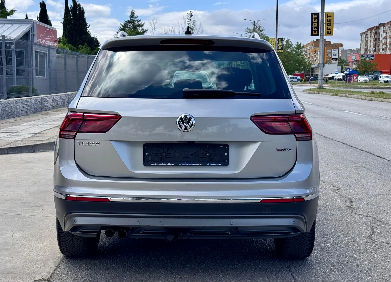 VW Tiguan 2.0TDI 4Motion 150кс * Highline* Head Up* Virtual*, снимка 3 - Автомобили и джипове - 54385779