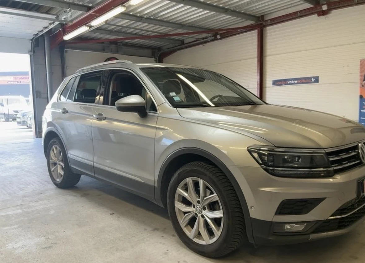 VW Tiguan 2.0TDI 4Motion 150кс * Highline* Head Up* Virtual*, снимка 5 - Автомобили и джипове - 54385779