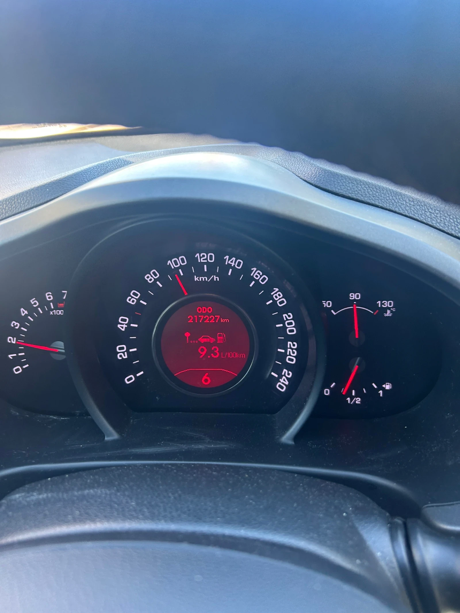 Kia Sportage 4х4 , снимка 14 - Автомобили и джипове - 55825174