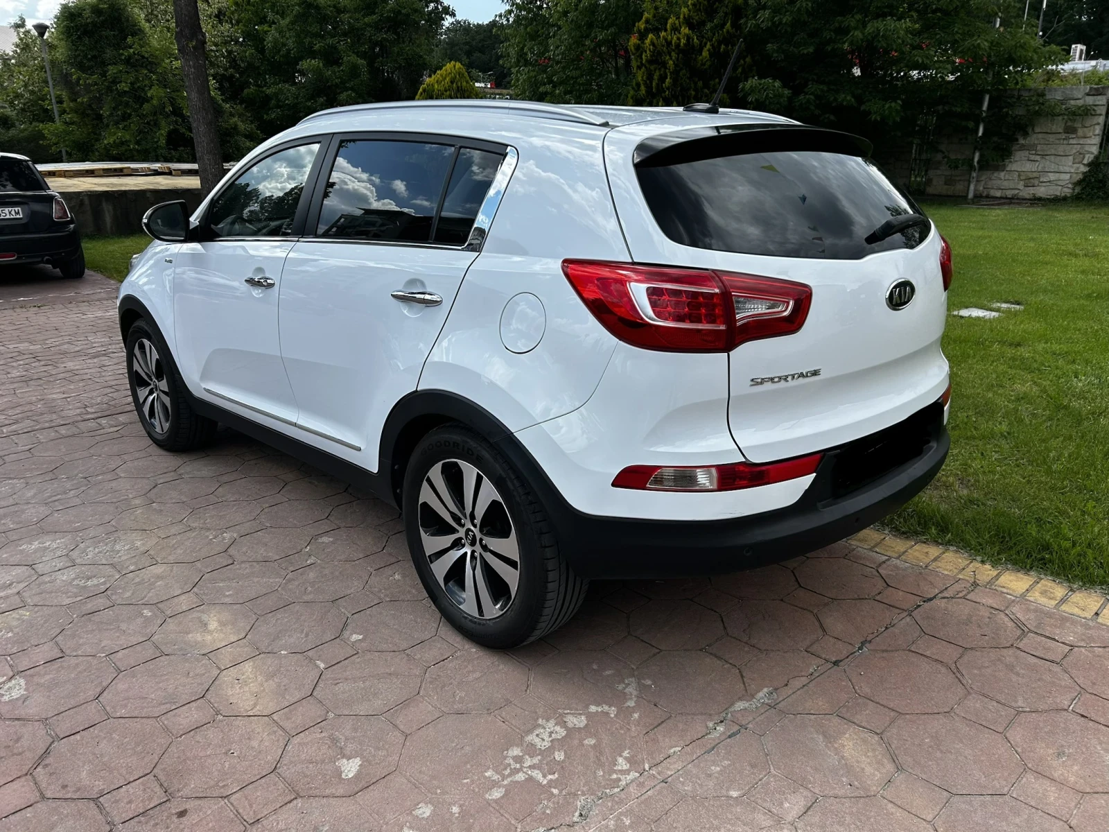Kia Sportage 4�4  | Mobile.bg � ����������� 5