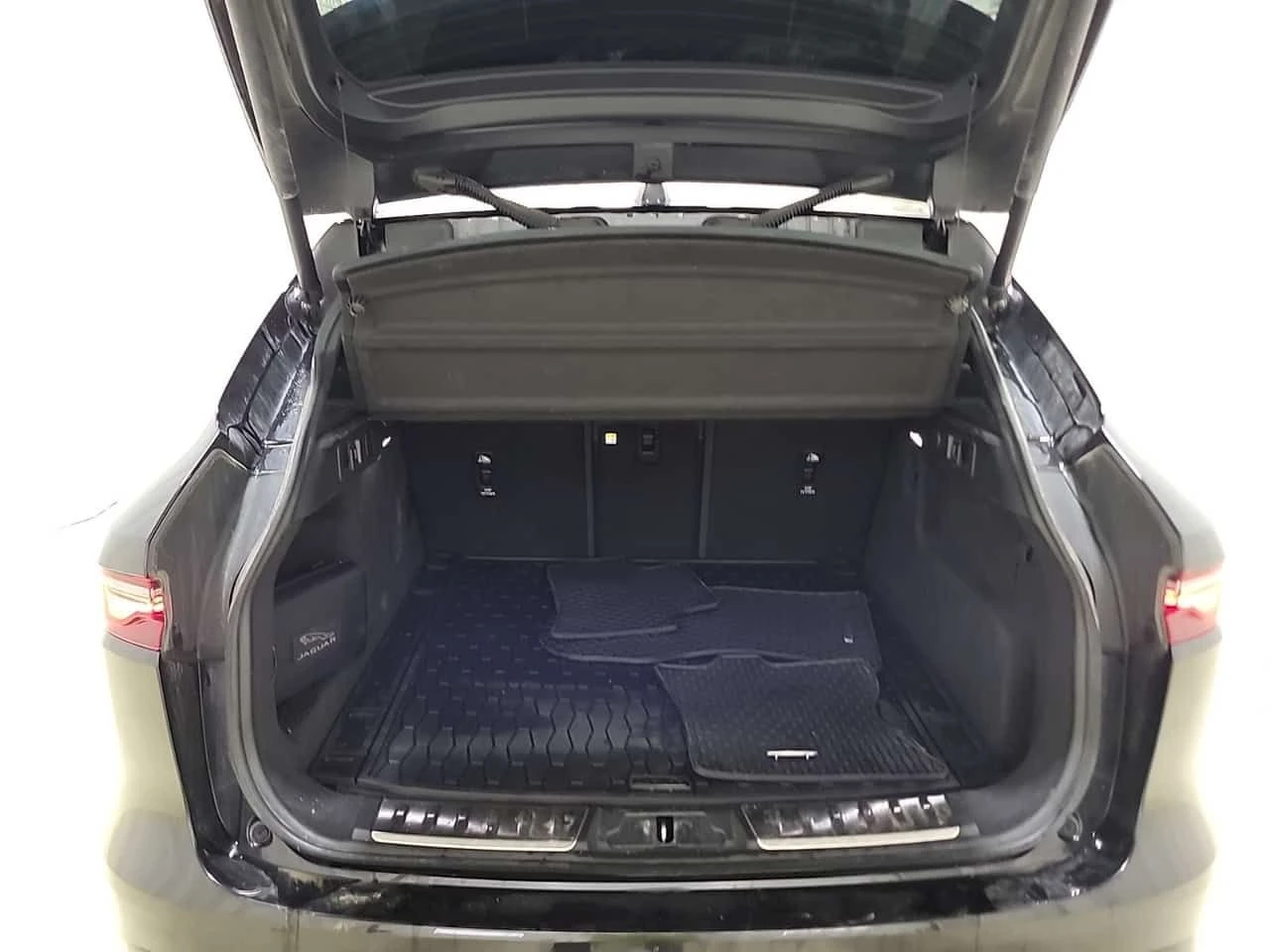 Jaguar F-PACE | R DYNAMIC S | ��� ����� | ���� | �������� | TOP  | Mobile.bg � ����������� 15
