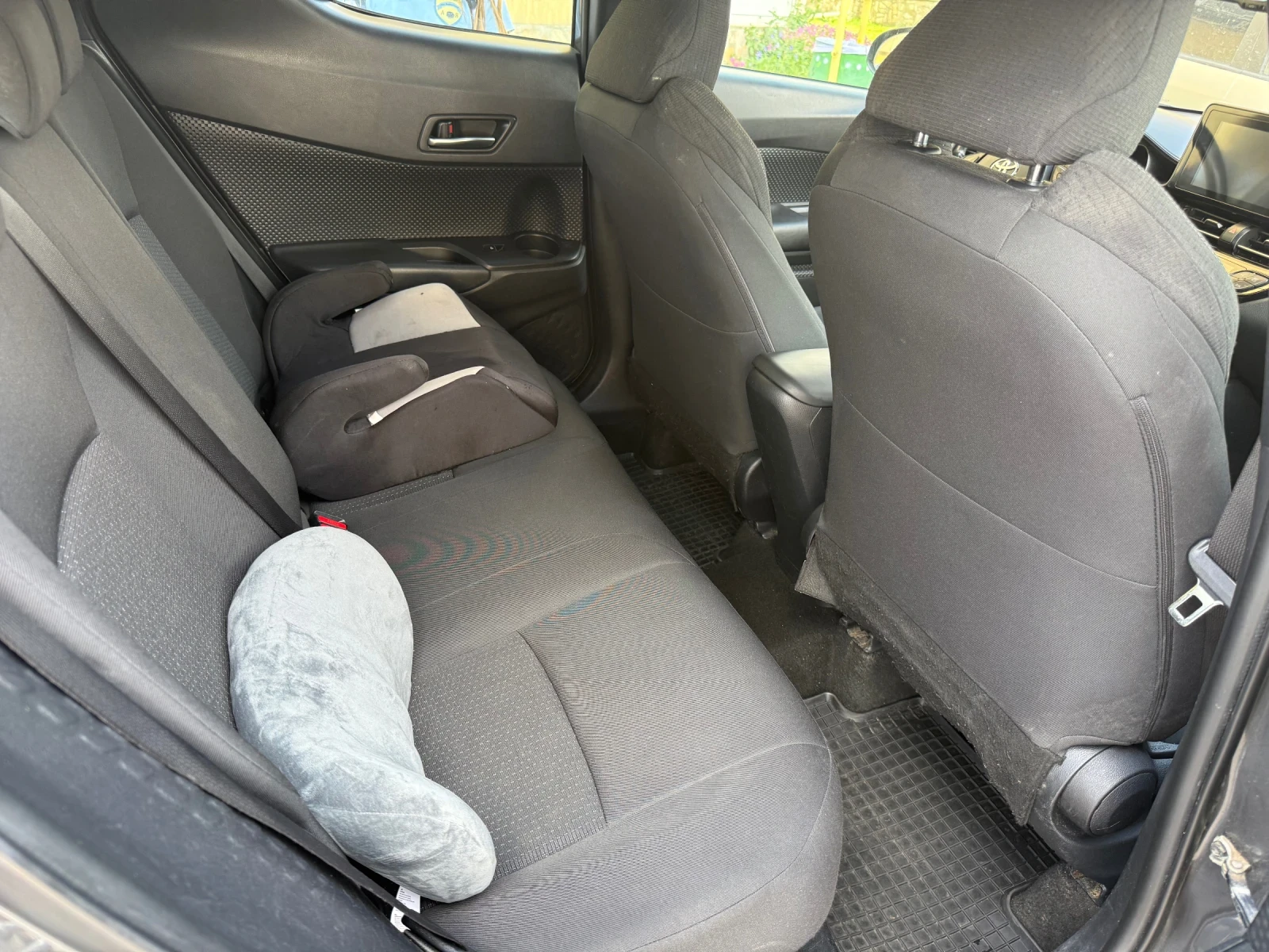 Toyota C-HR 1.8 hybrid , снимка 12 - Автомобили и джипове - 54707293