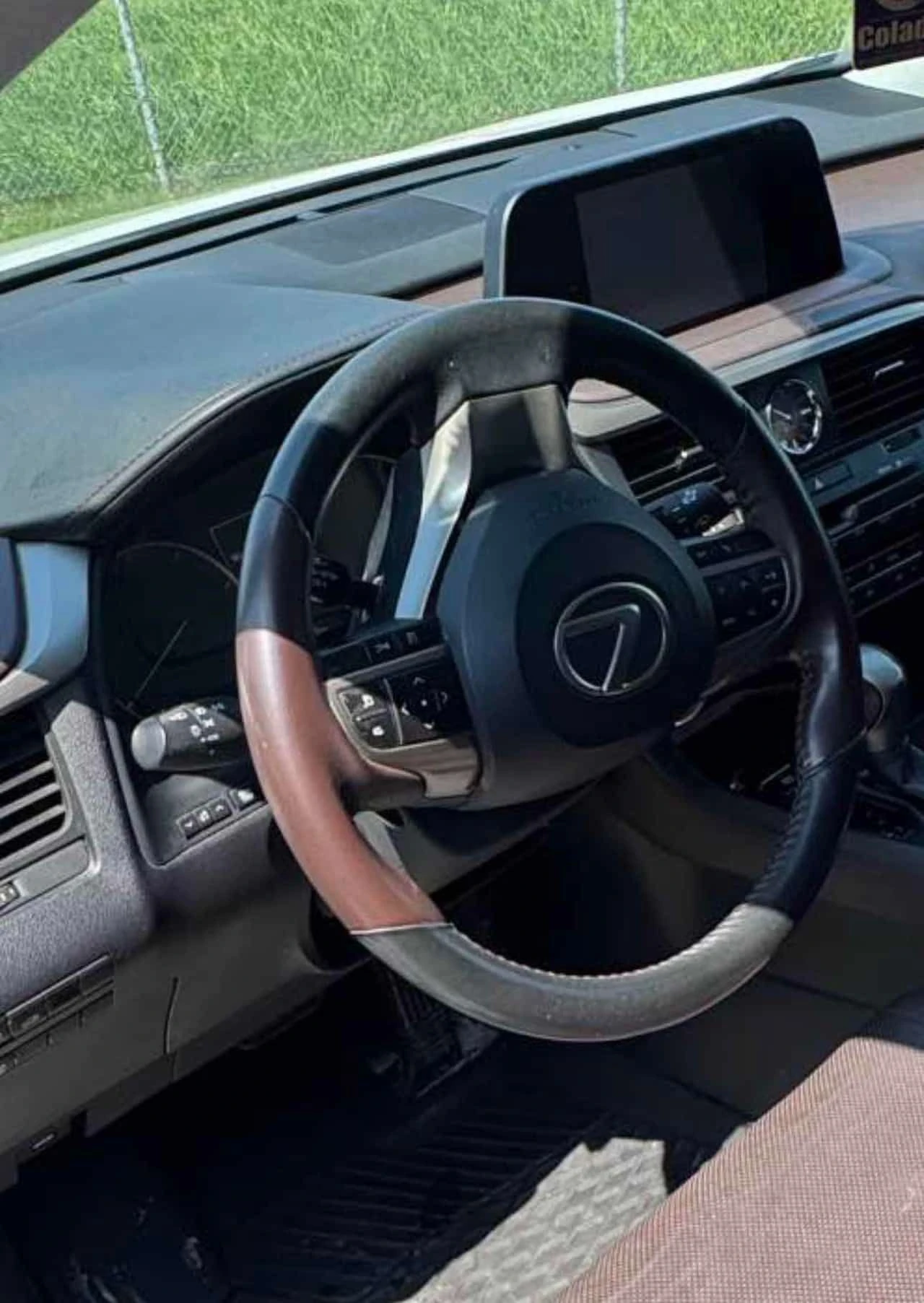 Lexus RX 350 2 КЛЮЧА * ПОДГРЕВИ * ПАНО * KEYLESS * CARFAX, снимка 17 - Автомобили и джипове - 54743408