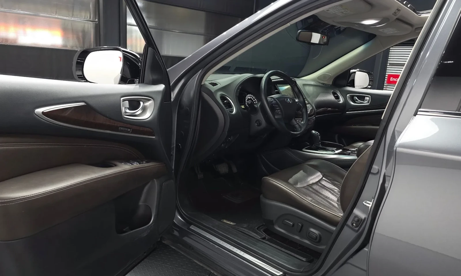Infiniti QX60 !!УНИКАТ!! #ПЪЛНО ОБОРУДВАНЕ# !КАМЕРИ, снимка 10 - Автомобили и джипове - 54897152