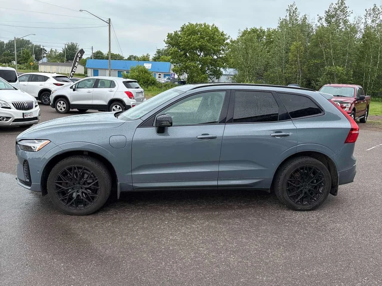 Volvo XC60 R Design /360/DIS/Bowers & Wilkins , снимка 2 - Автомобили и джипове - 54919982