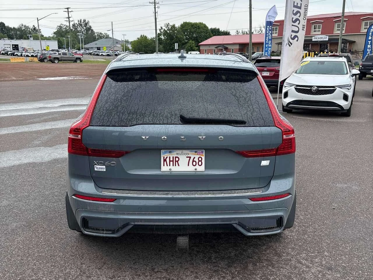 Volvo XC60 R Design /360/DIS/Bowers & Wilkins , снимка 4 - Автомобили и джипове - 54919982