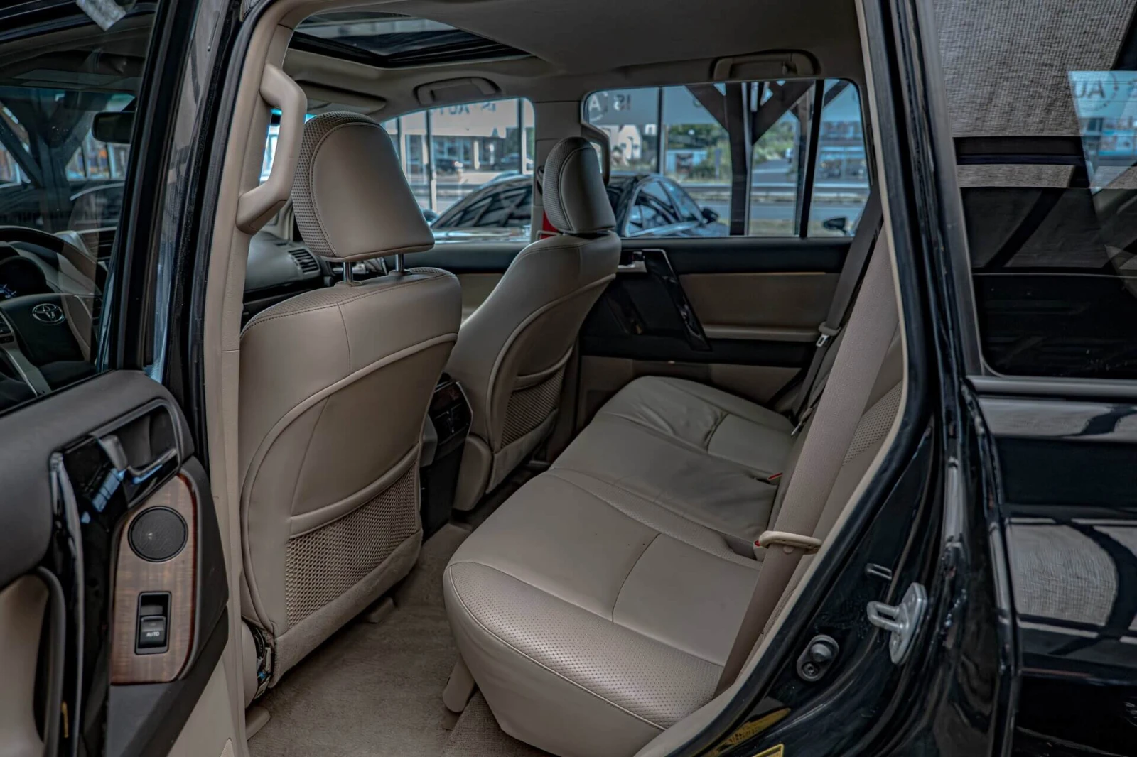Toyota Land cruiser J150/3.0D-4D/Камера/Подгрев/Sport, снимка 8 - Автомобили и джипове - 54967733