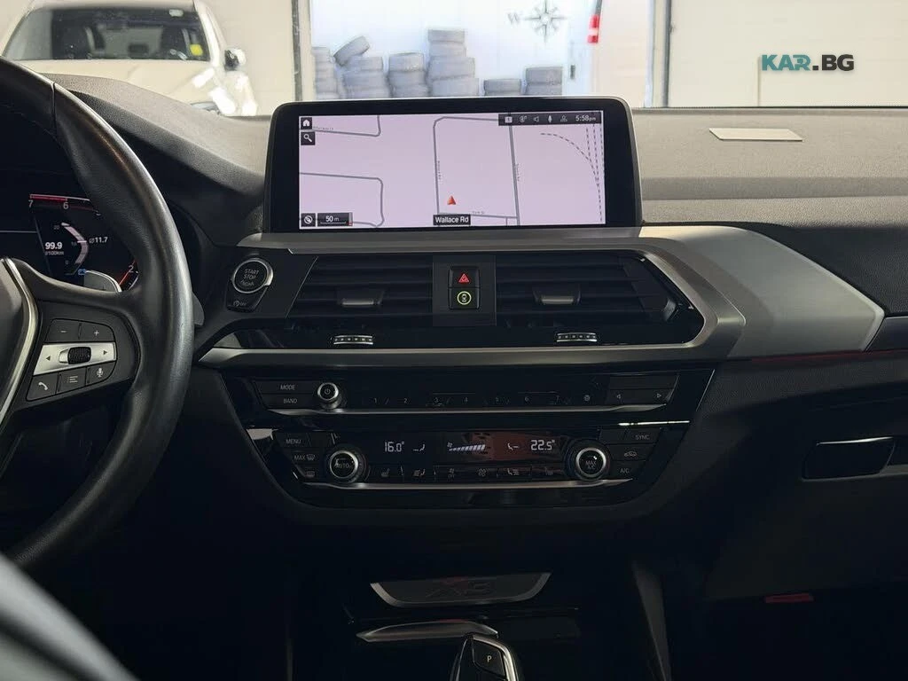 BMW X3 * xDrive * PANO * Автокредит * (Цена до България), снимка 10 - Автомобили и джипове - 55302547