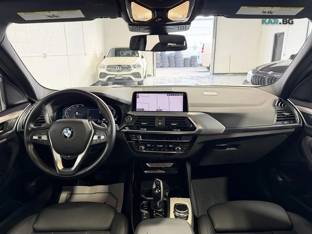 BMW X3 * xDrive * PANO * Автокредит * (Цена до България), снимка 8 - Автомобили и джипове - 55302547