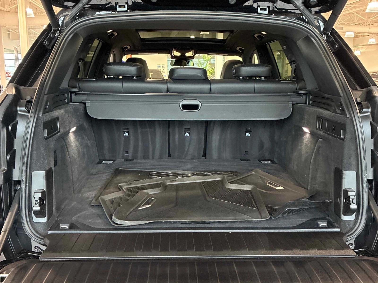 BMW X5 * xDrive40i* АВТОКРЕДИТ БЕЗ ПЪРВОНАЧАЛНА ВНОСКА* , снимка 13 - Автомобили и джипове - 55968108