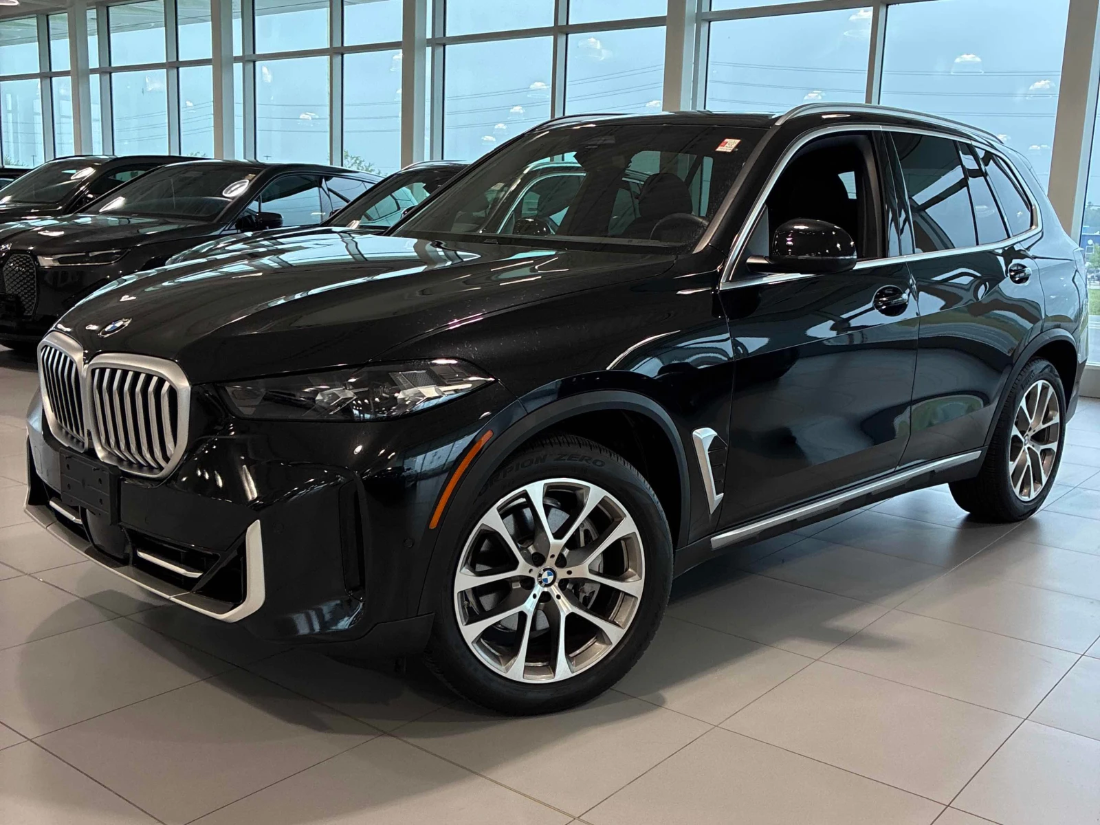 BMW X5 * xDrive40i* АВТОКРЕДИТ БЕЗ ПЪРВОНАЧАЛНА ВНОСКА* , снимка 2 - Автомобили и джипове - 55968108