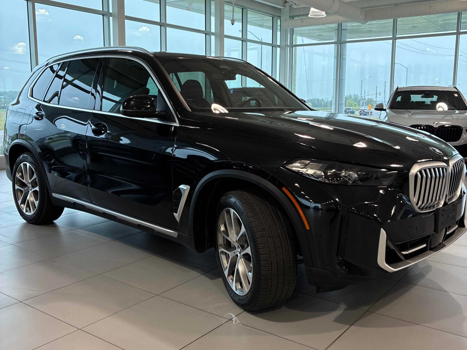 BMW X5 * xDrive40i* АВТОКРЕДИТ БЕЗ ПЪРВОНАЧАЛНА ВНОСКА* , снимка 3 - Автомобили и джипове - 55968108