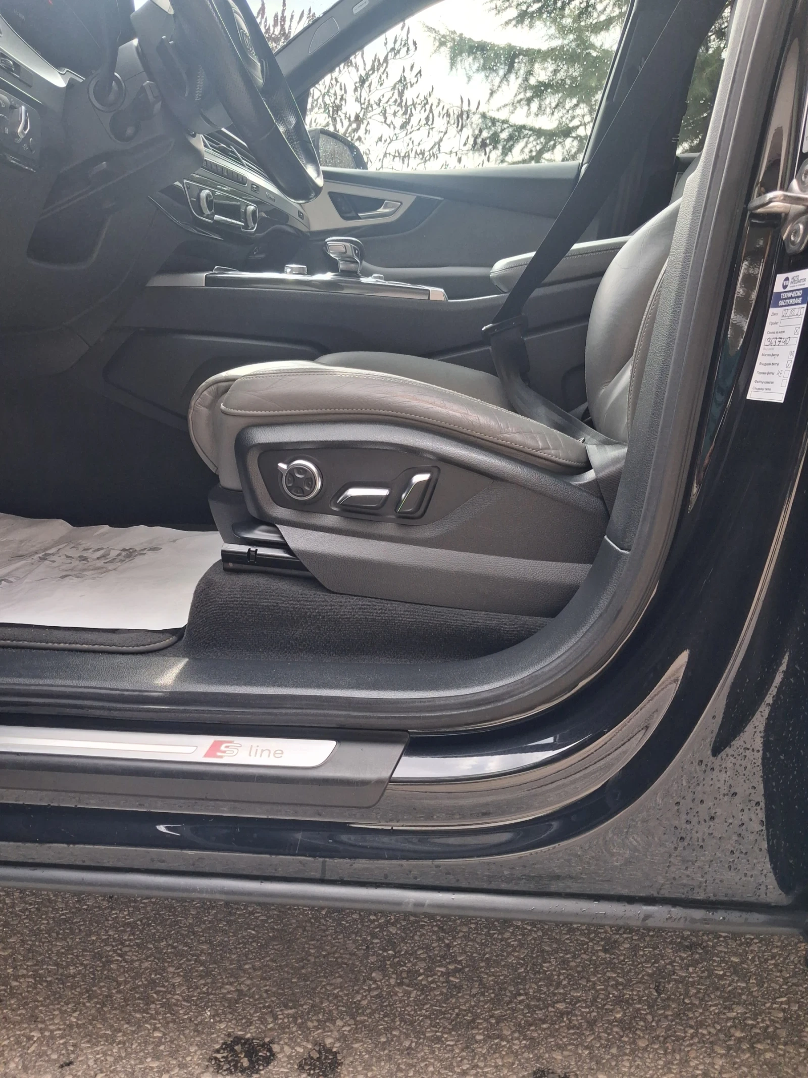 Audi Q7 S line+ , снимка 9 - Автомобили и джипове - 56090607