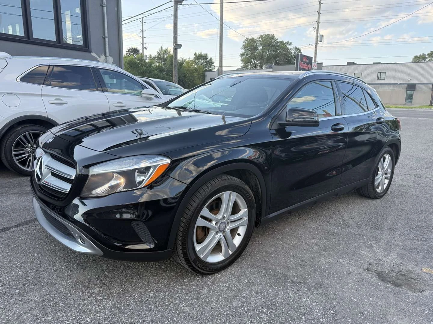 Mercedes-Benz GLA, снимка 2 - Автомобили и джипове - 56115357