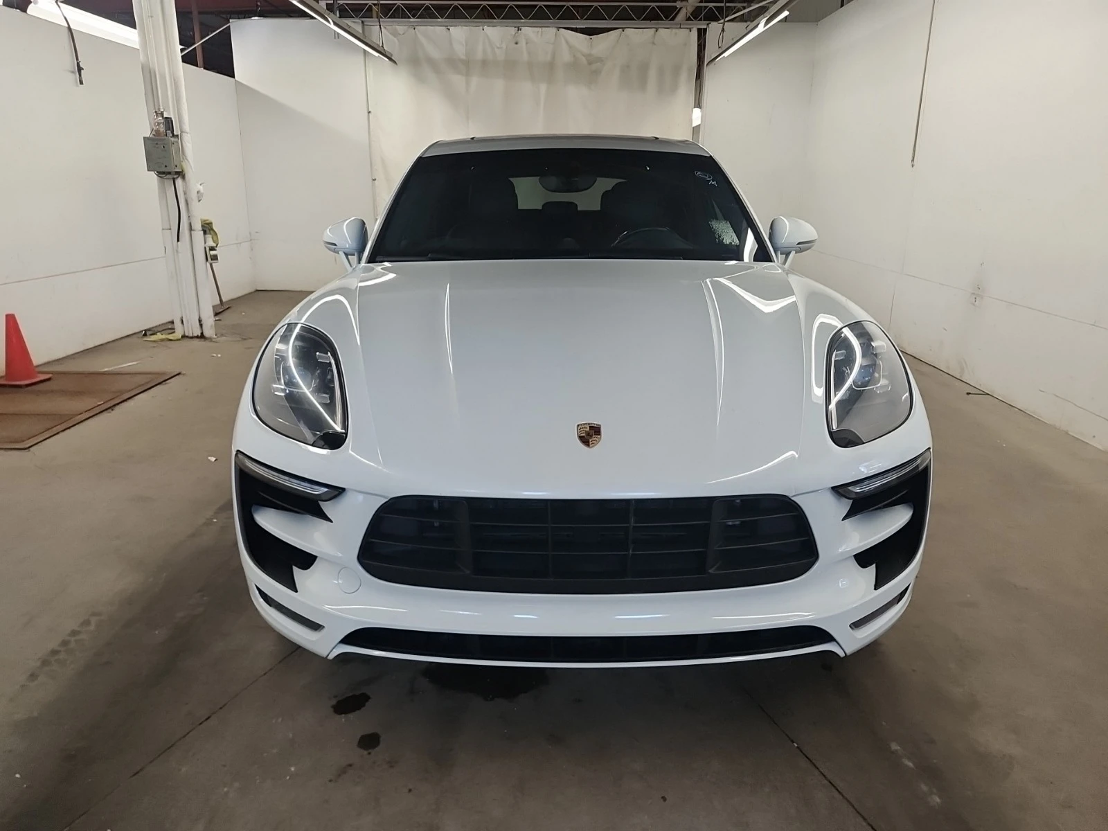 Porsche Macan GTS SportChrono* Подгр* Bose* Камера* Адапт. окачв, снимка 2 - Автомобили и джипове - 56217661