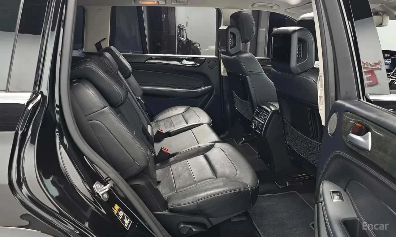 Mercedes-Benz GLS 350, снимка 12 - Автомобили и джипове - 56689631