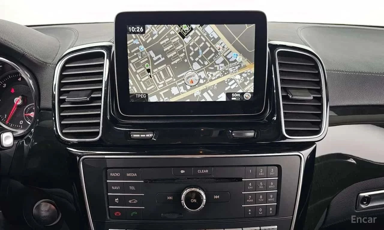 Mercedes-Benz GLS 350, снимка 14 - Автомобили и джипове - 56689631