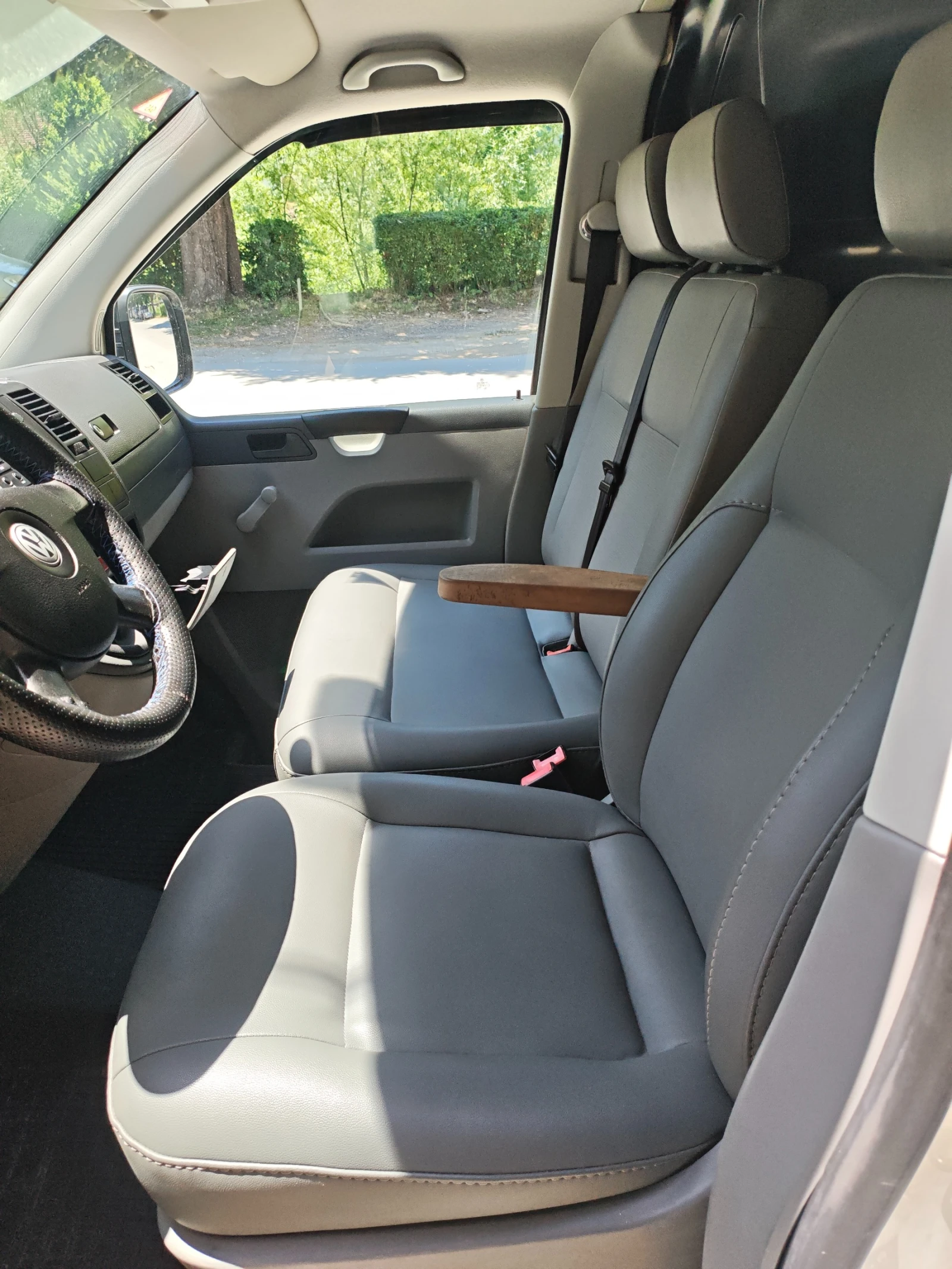 VW T5, снимка 9 - Бусове и автобуси - 55124070