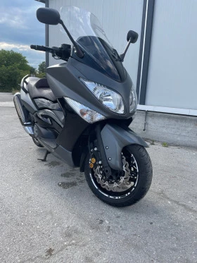  Yamaha T-max