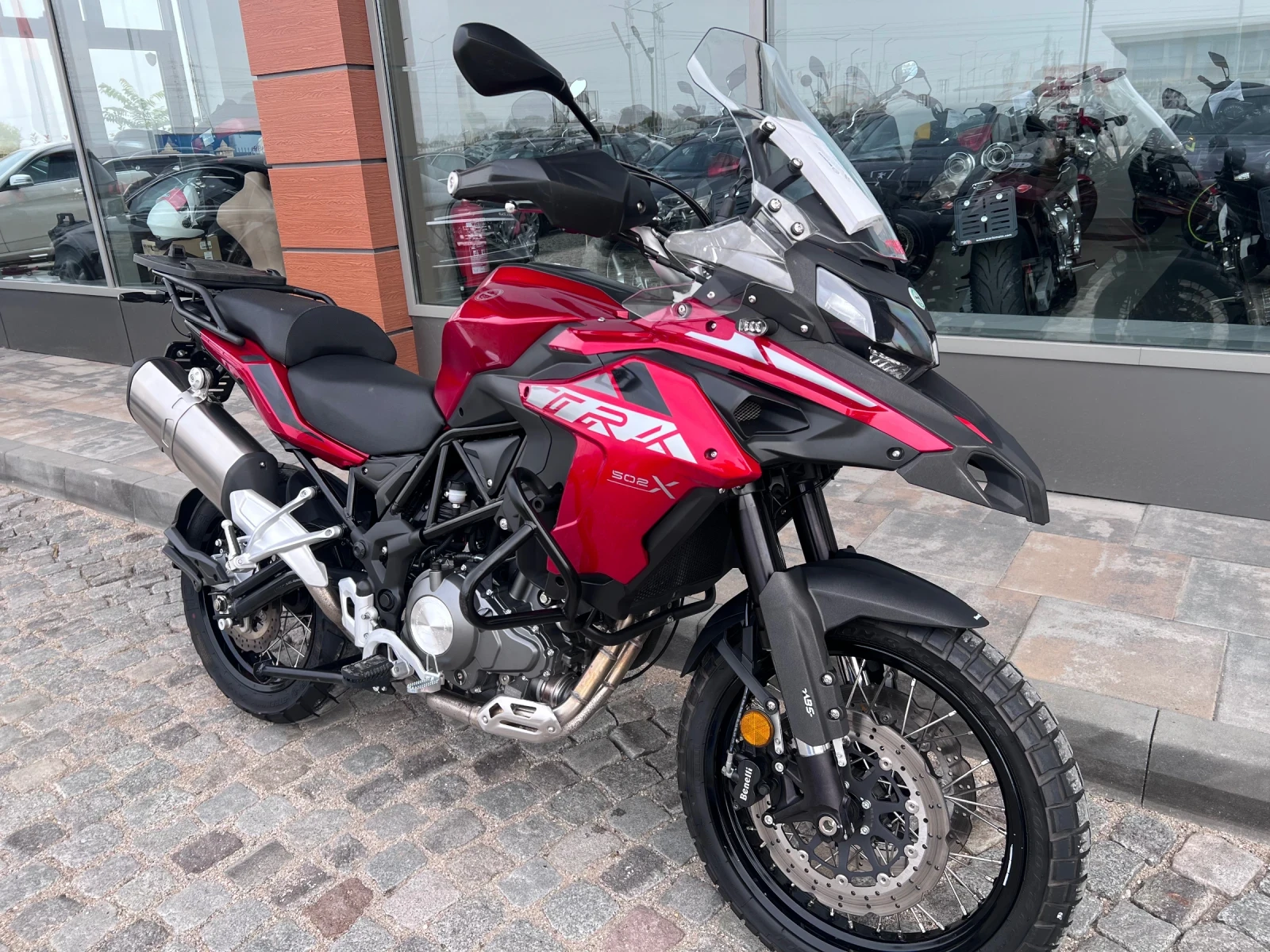 Benelli 500 TRK X - изображение 2