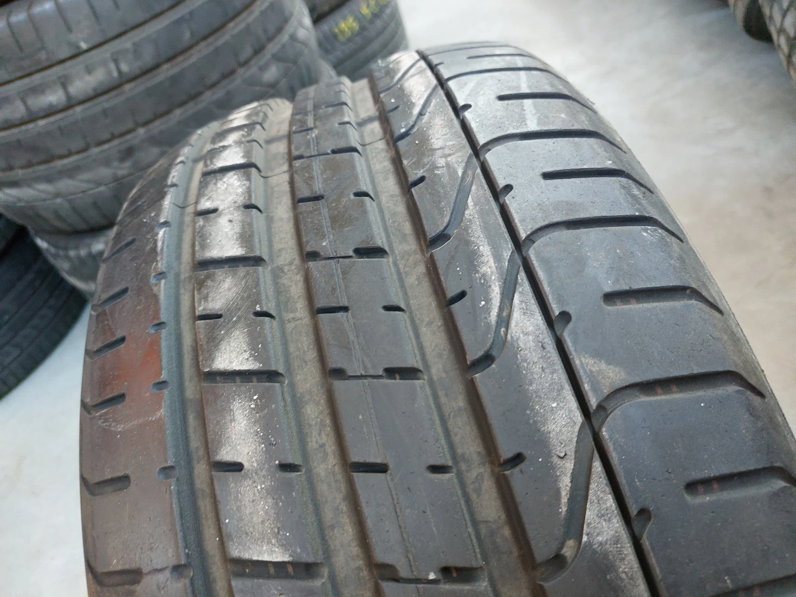 ���� 255/40R18 | Mobile.bg � ����������� 1