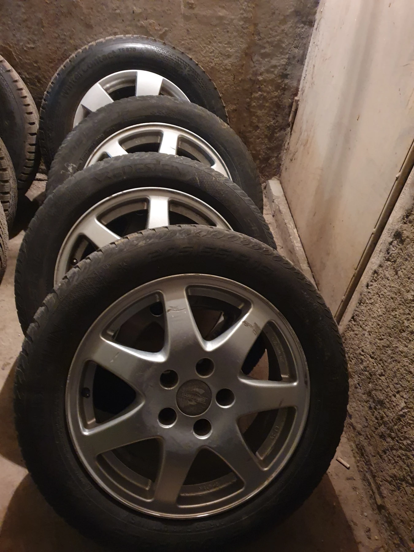    205/55R16  VW | Mobile.bg   2