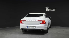 Volvo S90 D5 MOMENTUM/CAM/PANO/HEAD UP/, снимка 4