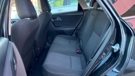 Toyota Auris 1.8 Hybrid , снимка 9