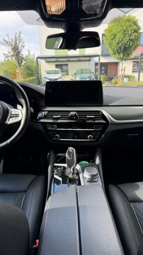 BMW 530 xDrive, снимка 16